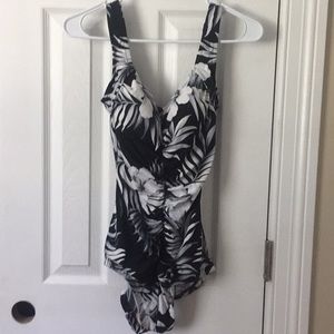 Size 10 One Piece